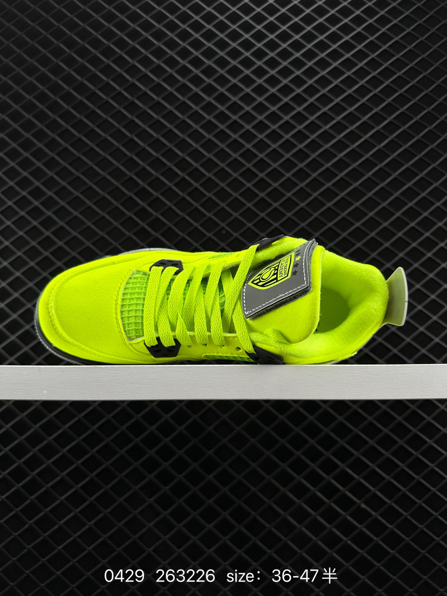 Nike Air Jordan 4 Retro OG”Fire Red“